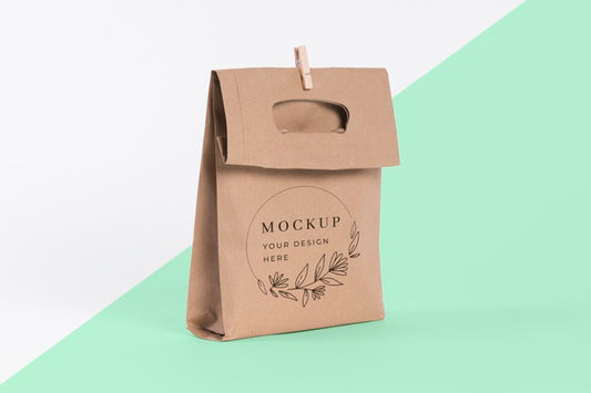 Free Paper Bag Concept With Mock-Up Psd