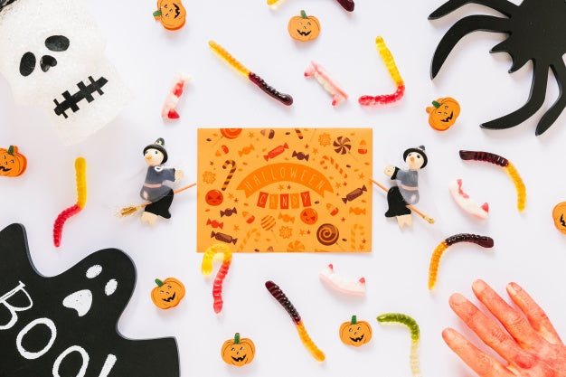 Free Paper Cover Mockup With Halloween Concept Psd