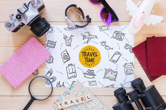 Free Paper Mockup With Travel Concept Psd