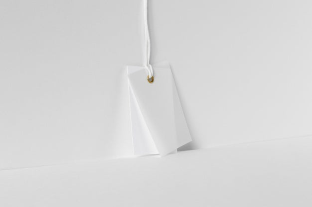 Free Paper Tag Design Mockup Psd