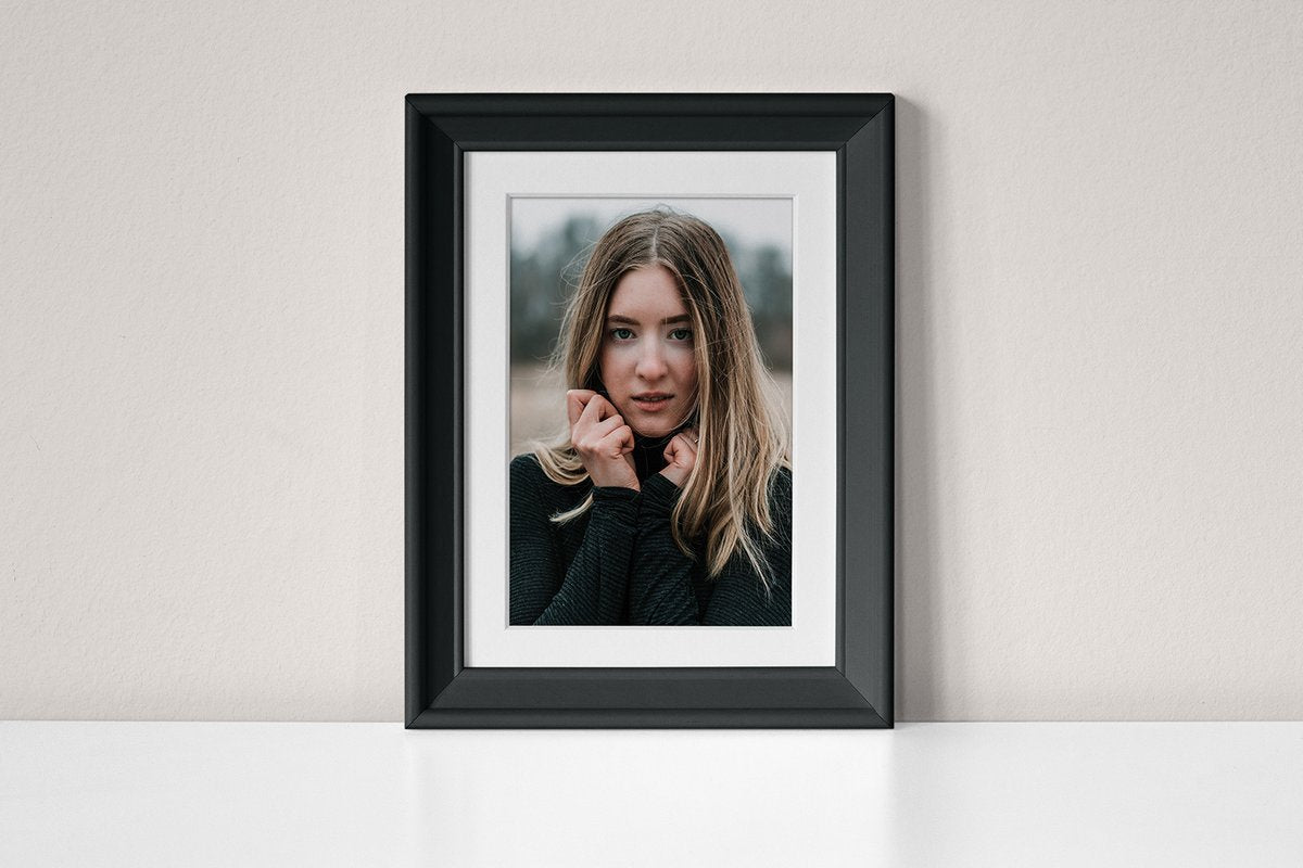 Free Photo Frame On Wall Scene Mockup