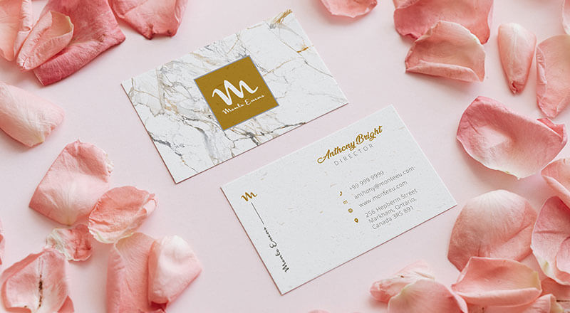 Free Pink Rose Petal Business Card Mockup Psd