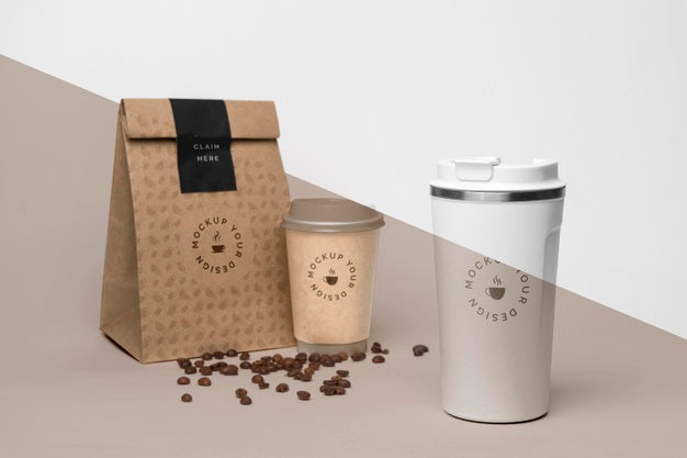 Free Plastic Cup With Coffee Beans Psd