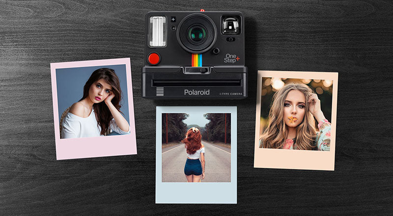 Free Polaroid Photo Collage Mockup Psd