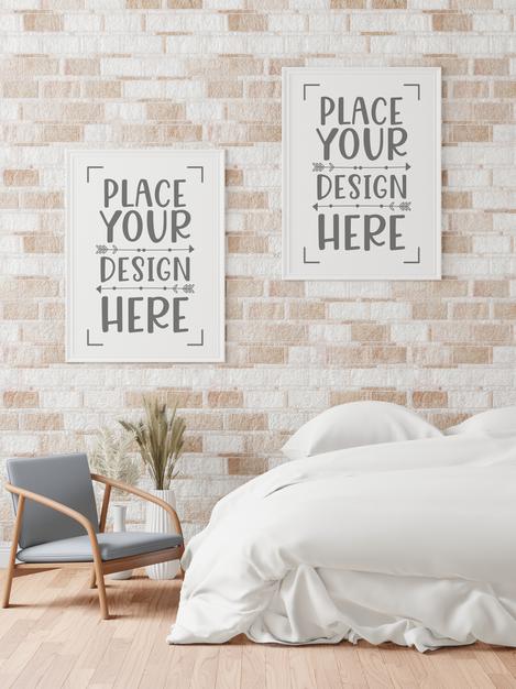 Free Poster Frame In Living Room Mockup Psd