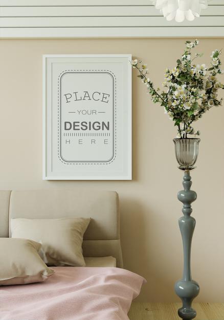 Free Poster Frame In Living Room Mockup Psd