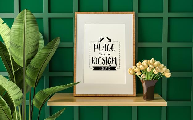 Free Poster Frame In Living Room Mockup Psd