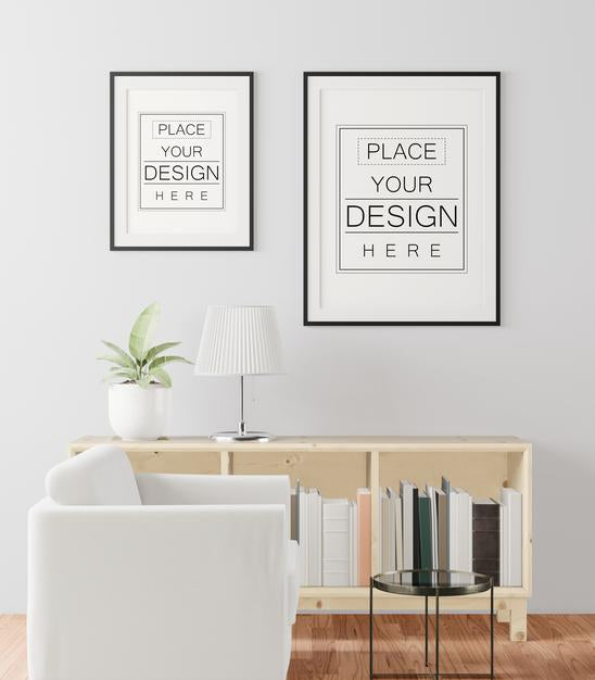 Free Poster Frame In Living Room Mockup Psd