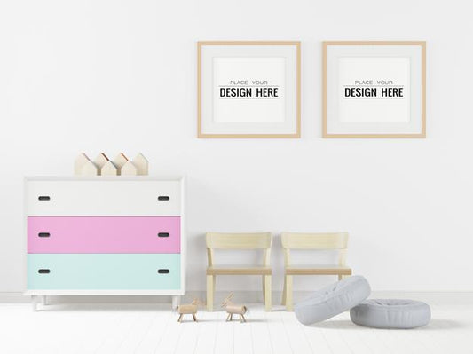 Free Poster Frame In Living Room Mockup Psd