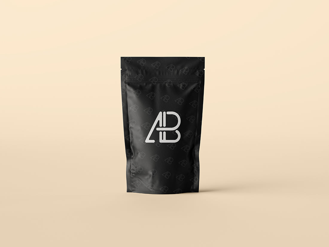 Free Pouch Bag Packaging Mockup