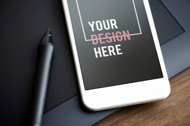 Free Premium Mobile Phone Screen Mockup Template Psd