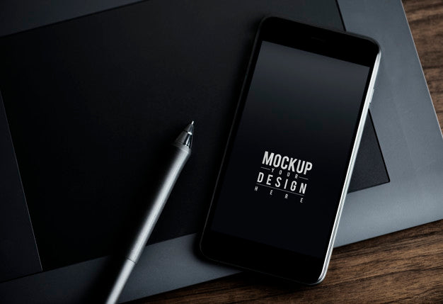 Free Premium Mobile Phone Screen Mockup Template Psd