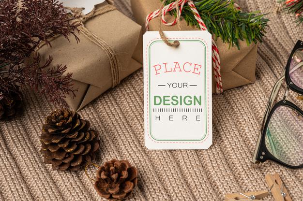 Free Present A Price Tag Psd Mockup Psd