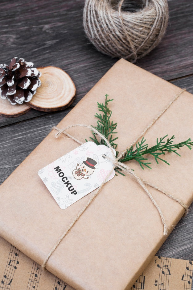 Free Present Box Mockup With Christmas Concept Psd