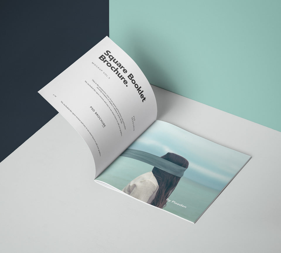 Free Square Psd Brochure Mockup