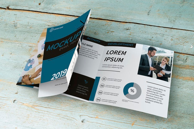 Free Quadfold Brochure Mockup Psd