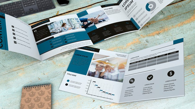 Free Quadfold Brochure Mockup Psd