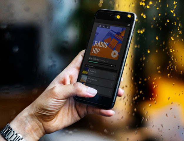 Free Radio Music Streaming On A Smartphone Psd