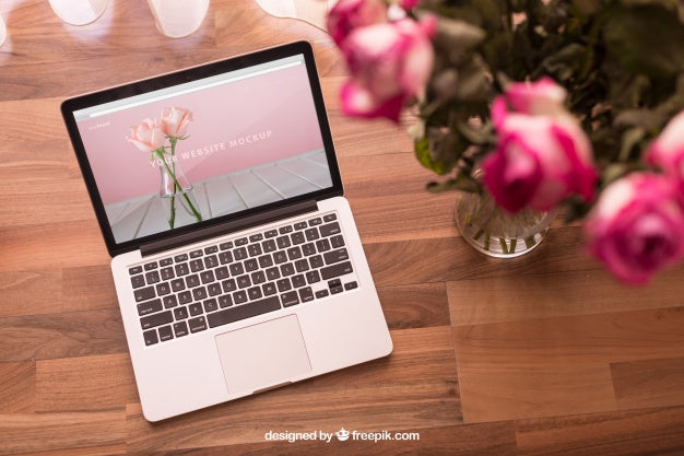 Free Romantic Laptop Mockup Psd