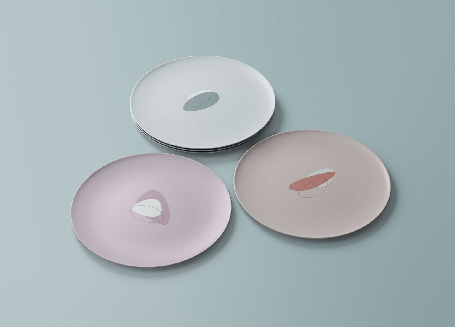 Free Round Dishes Mockup