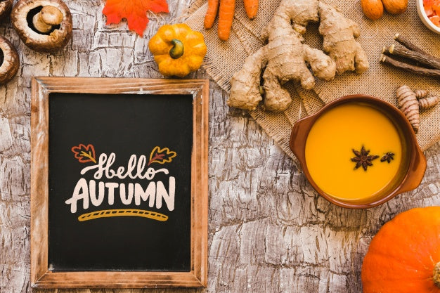 Free Slate Mockup With Autumn Concept Psd