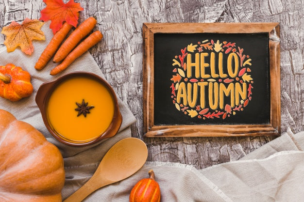 Free Slate Mockup With Autumn Concept Psd