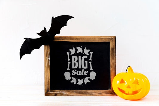 Free Slate Mockup With Halloween Concept Psd