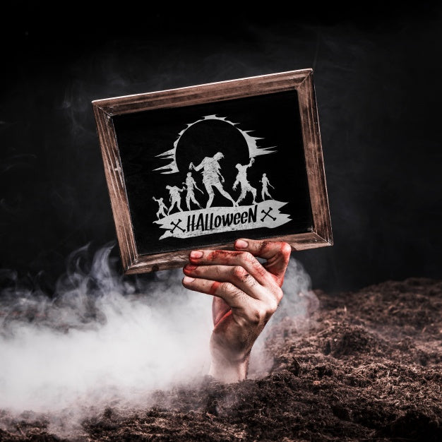 Free Slate Mockup With Halloween Concept Psd