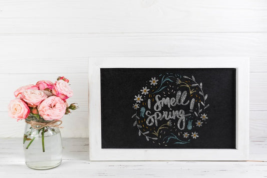 Free Slate Mockup With Spring Concept Psd