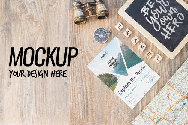 Free Slate Mockup With Travel Elements Psd