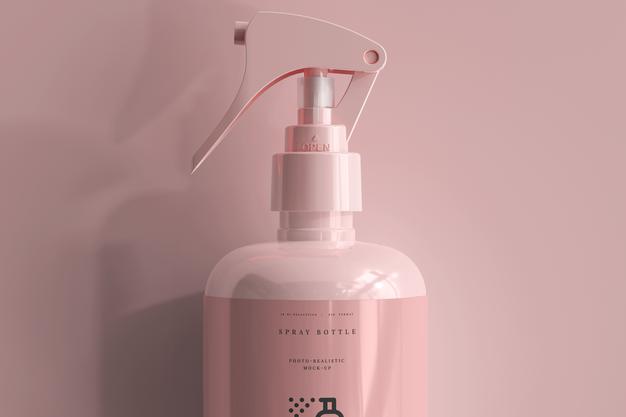 Free Spray Bottle Mockup Psd