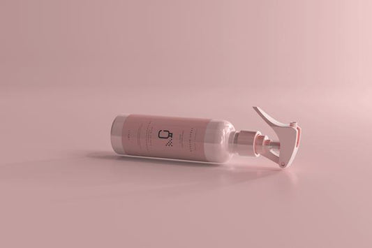 Free Spray Bottle Mockup Psd