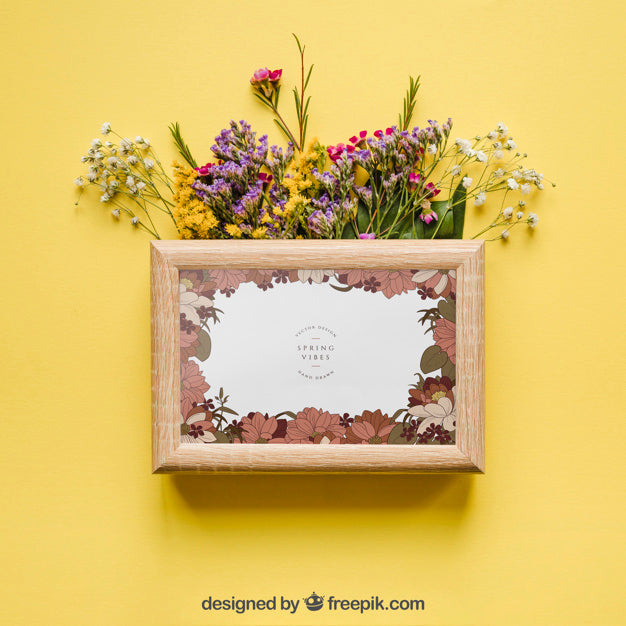 Free Spring Mockup With Frame And Flowers Psd