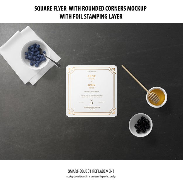 Free Sqaure Flyer Mockup Psd