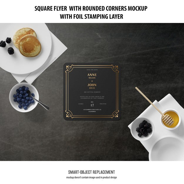 Free Sqaure Flyer Mockup Psd