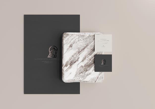 Free Square Business Card Mockup Psd