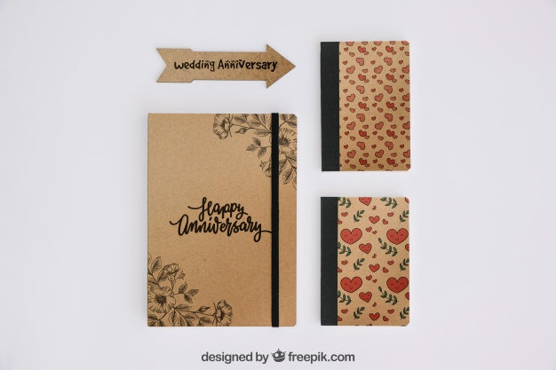 Free Stationery Cardboard Concept Psd