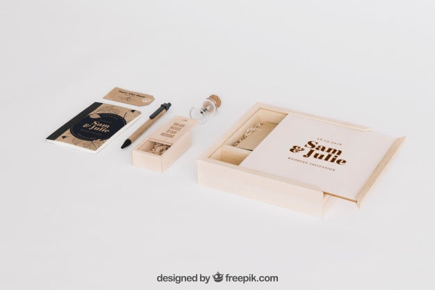 Free Stationery Cardboard Concept Psd