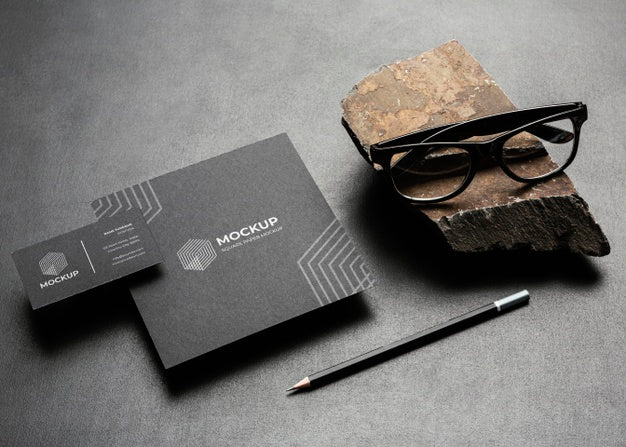 Free Stationery Mock-Up With Dark Rugged Rock Psd