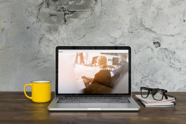 Free Still Life With Laptop Mockup Psd