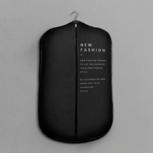 Free Suit Cover Bag Mockup In Black Color Psd