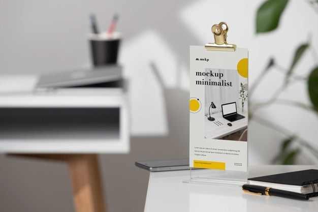 Free Table Display With Calendar Mockup In Real Life Psd