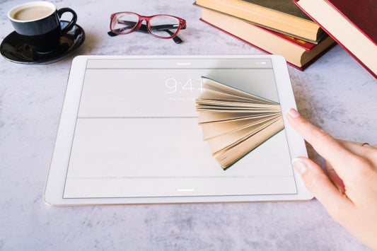 Free Tablet Mockup On Table Psd