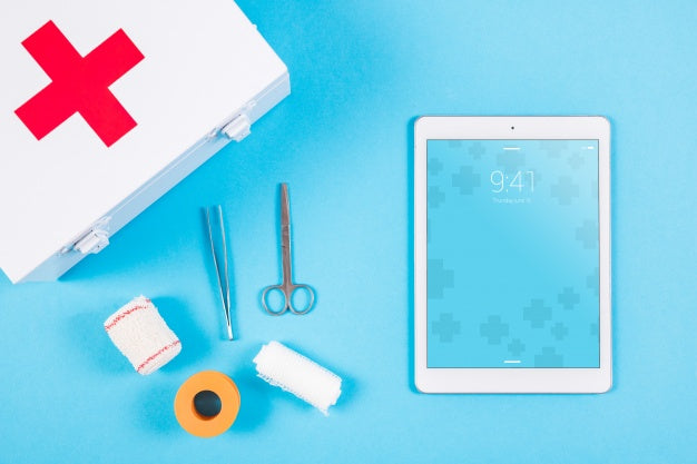 Free Tablet Mockup With Medical Concept Psd