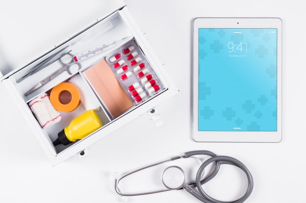 Free Tablet Mockup With Medical Concept Psd