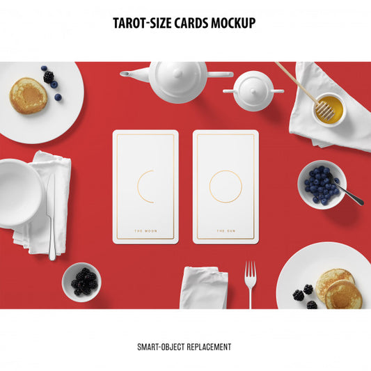 Free Tarot Card With Foil Stamping Mockup Psd