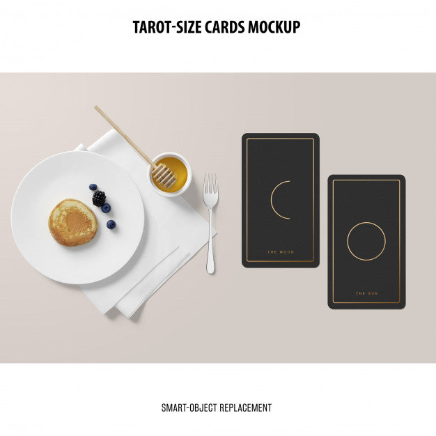 Free Tarot Card With Foil Stamping Mockup Psd