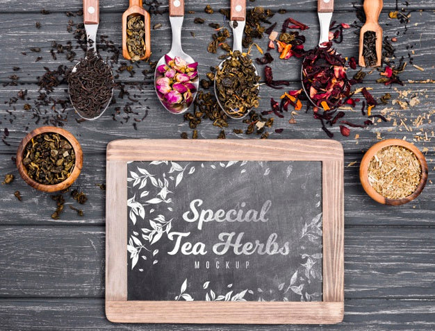 Free Tea Concept On Wooden Table Mock-Up Psd