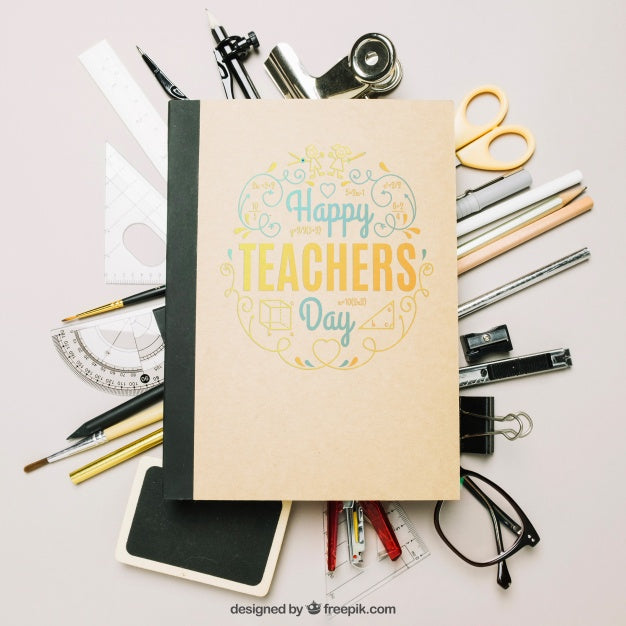 Free Teachers Day Mockup Psd