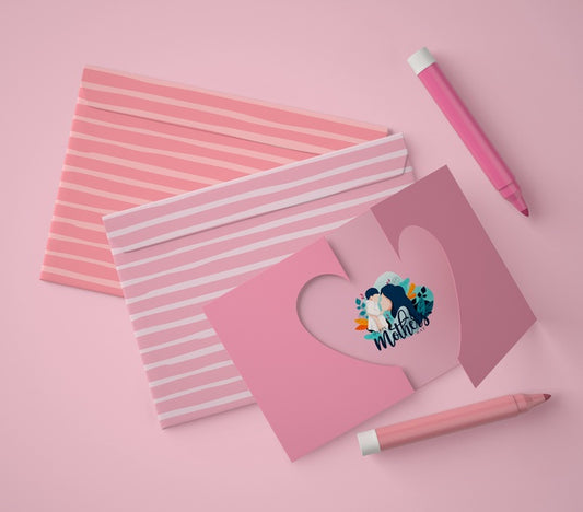 Free Top View Arrangement For Mother'S Day With Card Mock-Up Psd